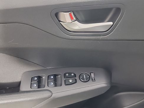 Used 2020 Hyundai Accent SE image 34