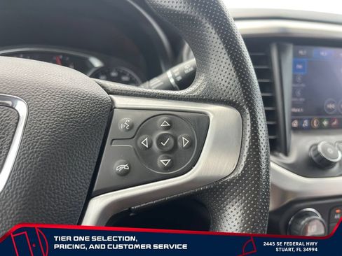 Used 2023 GMC Acadia SLE w/ Driver Convenience Package FWD image 27