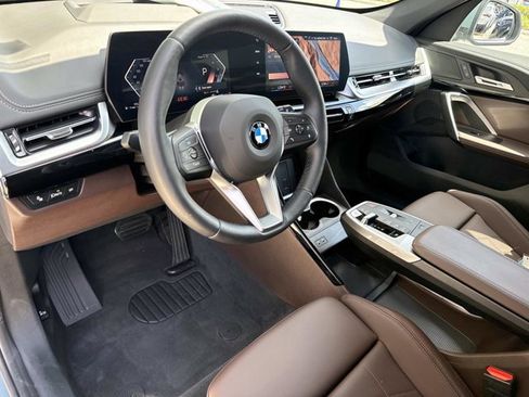 Used 2025 BMW X1 xDrive28i AWD/4WD image 23