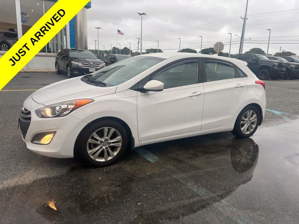 Used 2013 Hyundai Elantra GT FWD image 1