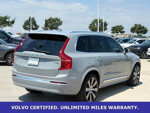 Certified 2025 Volvo XC90 T8 Plus w/ Protection Package Premier AWD/4WD image 8