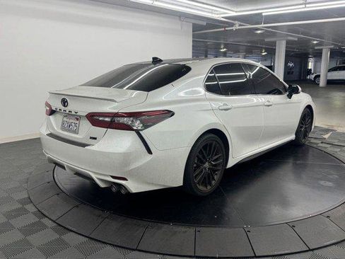 Certified 2022 Toyota Camry XSE FWD image 5