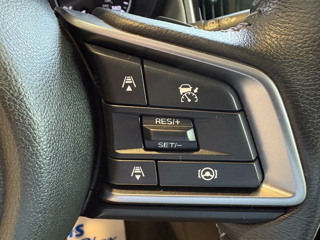 Used 2023 Subaru Outback Premium AWD/4WD image 12