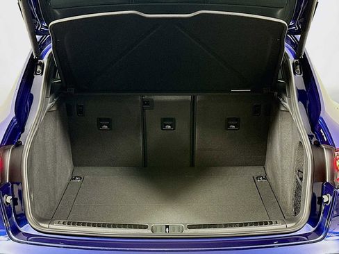 New 2026 Porsche Macan S image 26