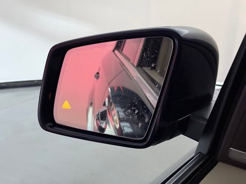 Used 2015 Mercedes-Benz ML 350 4MATIC w/ Premium 1 Package image 40