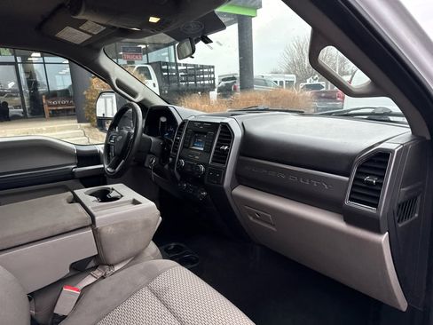 Used 2019 Ford F250 XLT image 22