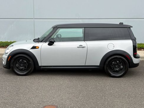 Used 2014 MINI Cooper Clubman FWD image 3