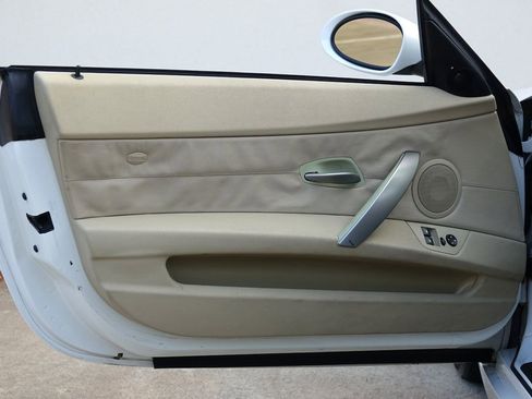 Used 2006 BMW Z4 3.0i image 35