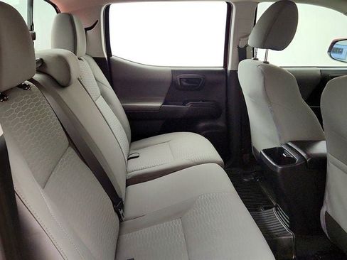 Used 2018 Toyota Tacoma SR w/ SR Convenience Package AWD/4WD image 21