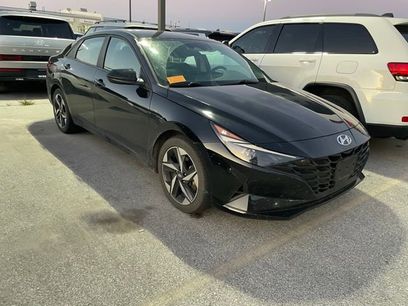 Used 2023 Hyundai Elantra SEL w/ Convenience Package