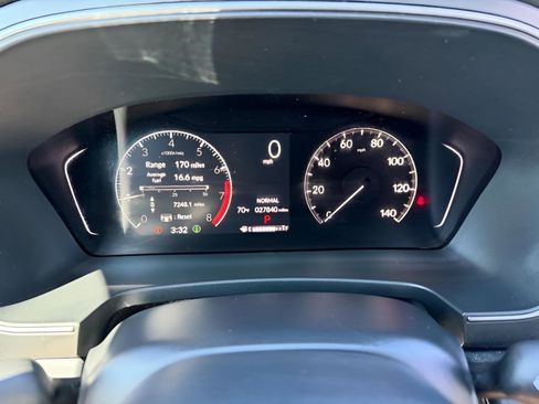 Certified 2024 Honda Pilot TrailSport image 14