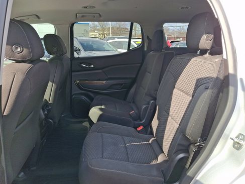 Used 2019 GMC Acadia SLE w/ Driver Alert Package I image 13