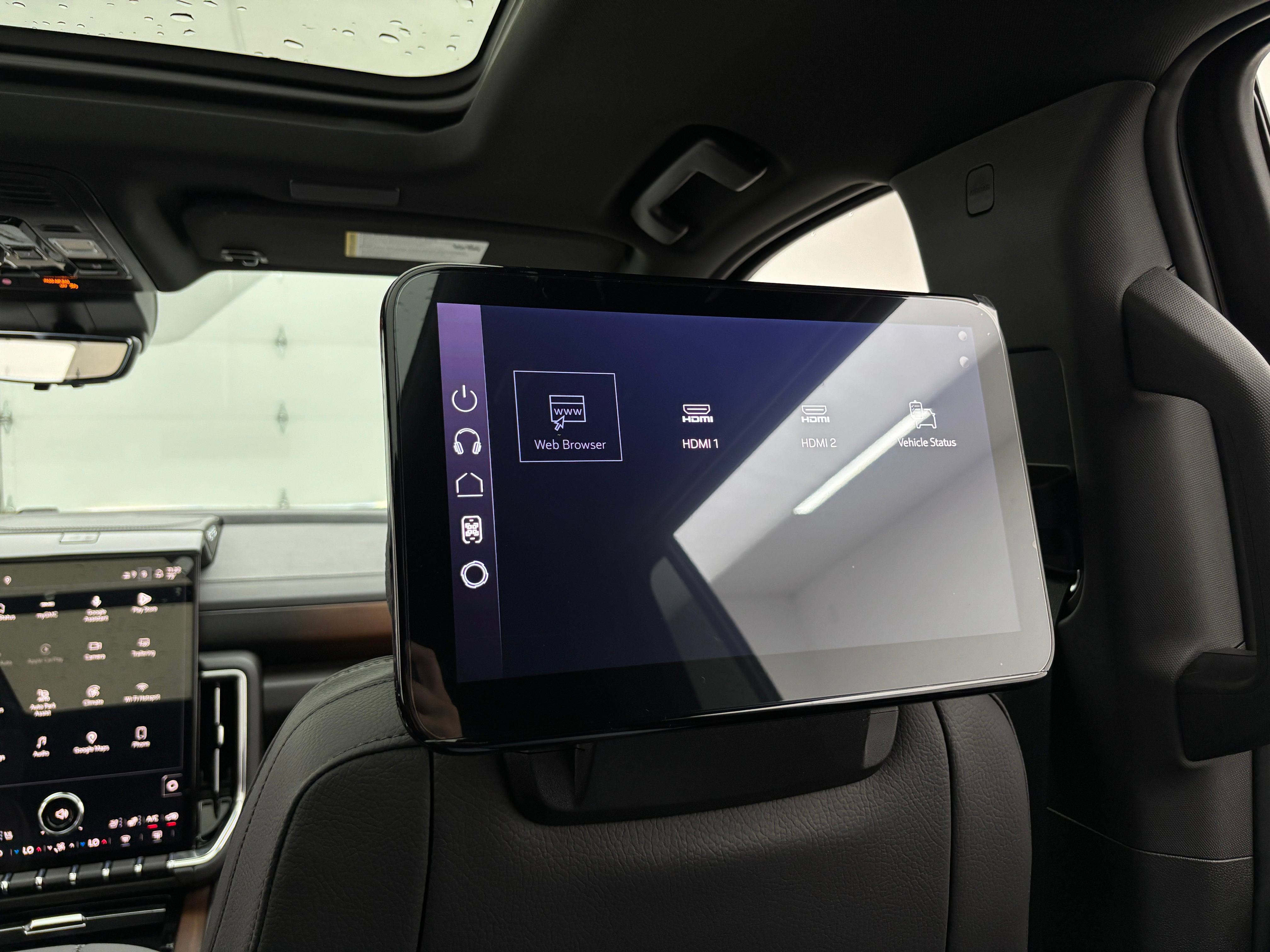 New 2026 GMC Yukon Denali AWD/4WD image 46