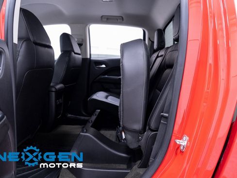 Used 2018 Chevrolet Colorado ZR2 image 38