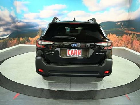 Used 2025 Subaru Outback Premium image 7