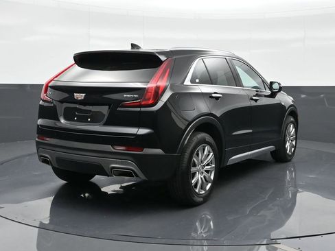 Used 2023 Cadillac XT4 Premium Luxury FWD image 13