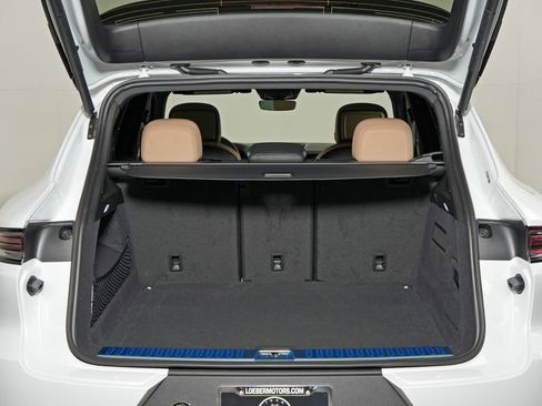 Certified 2026 Porsche Cayenne image 13