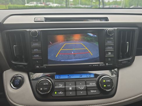 Used 2017 Toyota RAV4 Limited FWD image 22