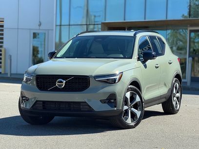 Certified 2025 Volvo XC40 B5 Plus
