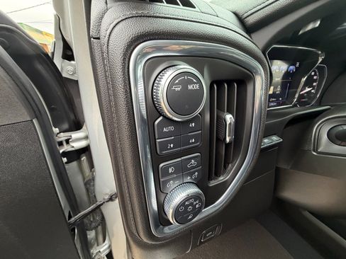 Certified 2023 GMC Sierra 2500 Denali w/ Denali Ultimate Package image 13