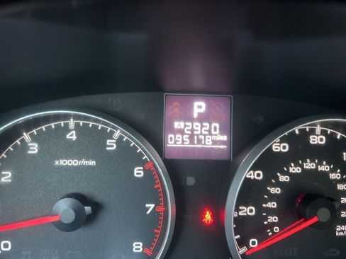 Used 2014 Subaru Outback 2.5i Premium image 14