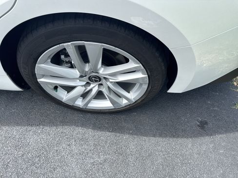 Used 2025 Lexus IS 300 w/ Comfort Package RWD image 12
