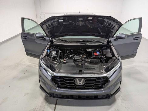 Certified 2025 Honda CR-V EX image 13