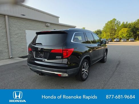 Used 2016 Honda Pilot Touring image 5