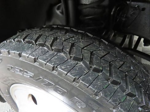 Used 2022 Ford F450 XLT w/ XLT Premium Package image 7