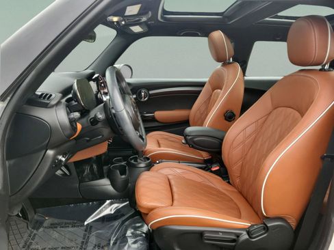 Used 2022 MINI Cooper S w/ Signature Upholstery Package image 13