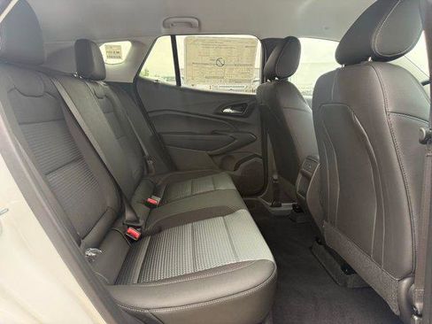 New 2026 Chevrolet Trax LT FWD image 4