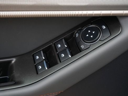 New 2026 Ford Explorer Active AWD/4WD image 19