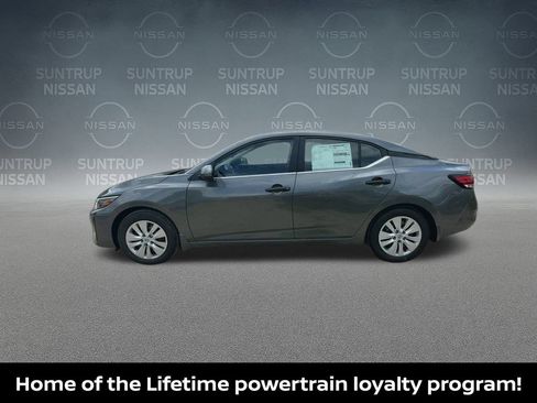Certified 2025 Nissan Sentra S FWD image 6