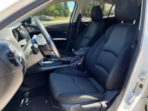 Used 2014 MAZDA MAZDA3 i Touring FWD image 10