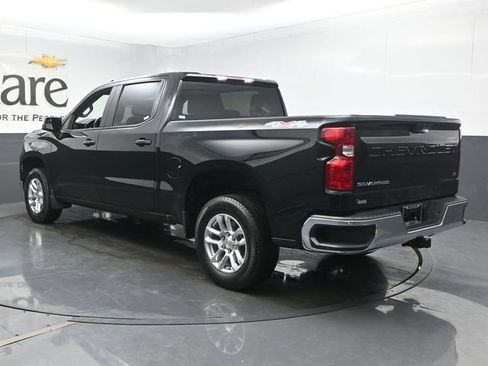 Used 2023 Chevrolet Silverado 1500 LT AWD/4WD image 35