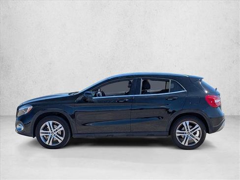 Used 2018 Mercedes-Benz GLA 250 image 8