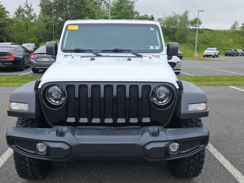 Used 2023 Jeep Wrangler Unlimited Sport AWD/4WD image 2