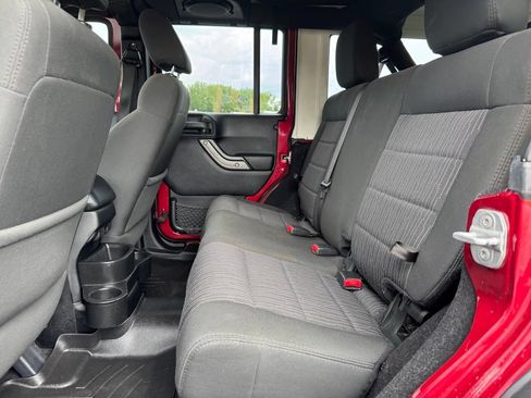 Used 2012 Jeep Wrangler Unlimited Sport AWD/4WD image 13
