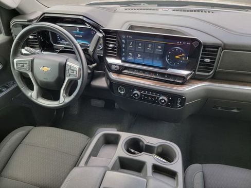 Certified 2023 Chevrolet Silverado 1500 LT w/ Z71 Off-Road Package AWD/4WD image 33