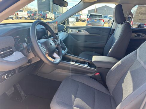 New 2026 Ford Explorer Active image 10
