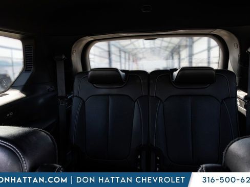 Used 2024 Jeep Grand Cherokee L Limited w/ Luxury Tech Group II image 22