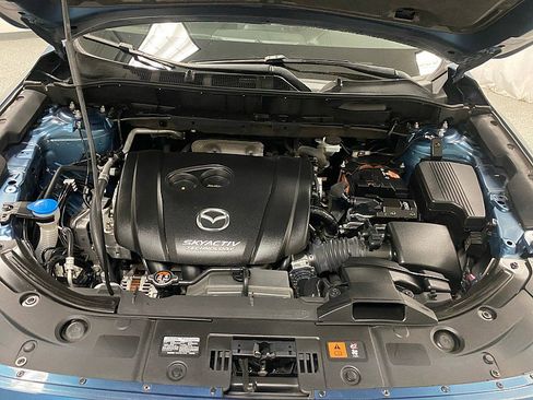 Used 2017 MAZDA CX-5 Touring image 16