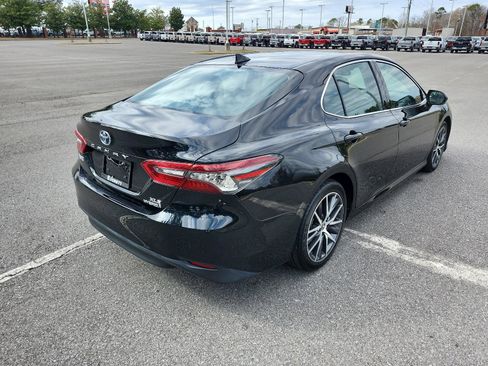 Used 2023 Toyota Camry XLE w/ Navigation Package image 3
