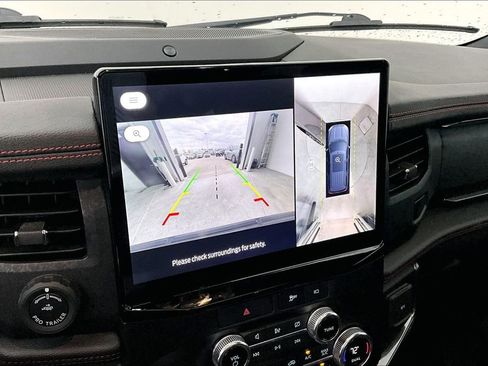 Used 2023 Ford Expedition Limited image 27