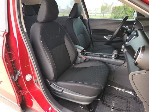 Certified 2024 Nissan Kicks SV image 15