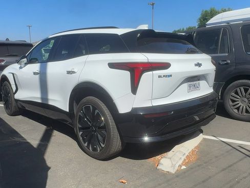 Used 2024 Chevrolet Blazer EV RS AWD/4WD image 8
