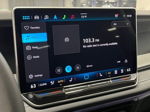 New 2025 Volkswagen Tiguan SE image 27