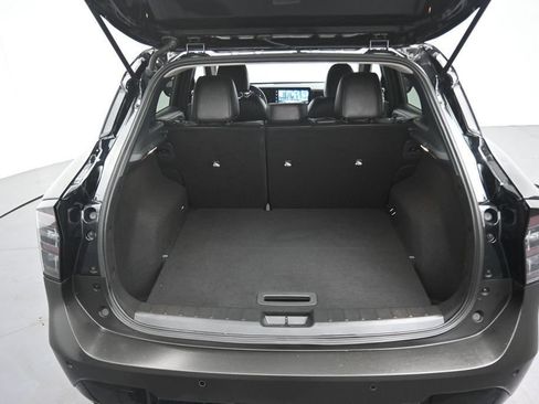 Used 2026 Nissan Kicks SR FWD image 11