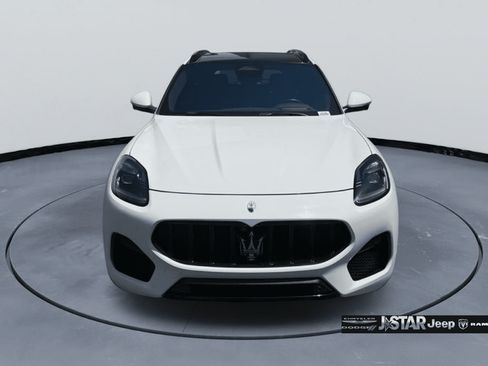 Used 2023 Maserati Grecale Modena AWD/4WD image 2