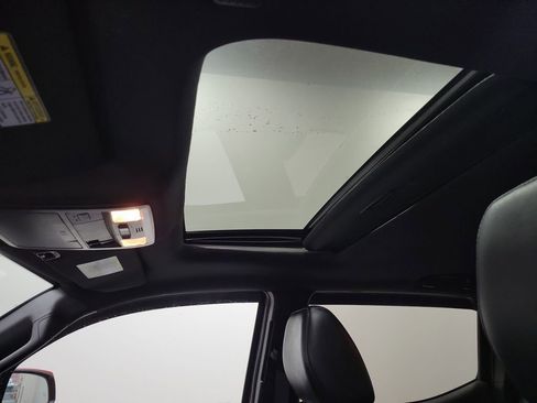 Used 2022 Toyota Tacoma TRD Sport image 60